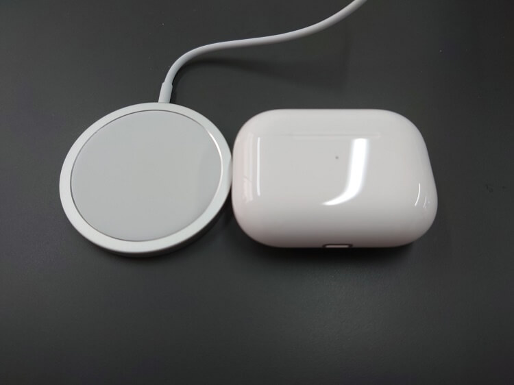 MagSafe対応】AirPods Pro 充電器 (充電ケース) のみ-siegfried.com.ec