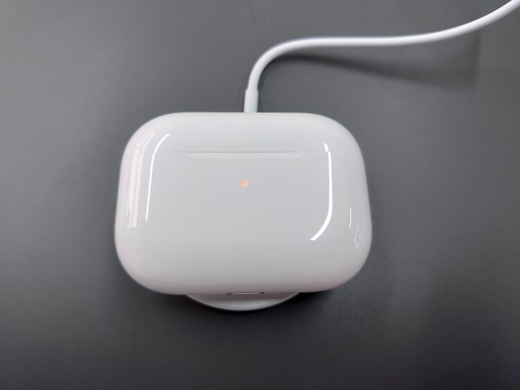 MagSafe対応】AirPods Pro 充電器 (充電ケース) のみ www